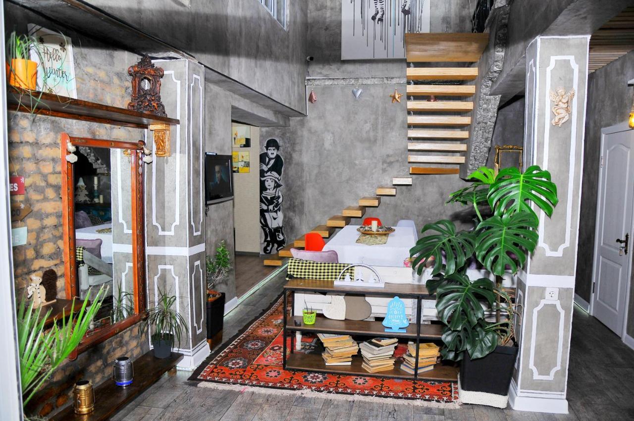 Art House Sweet Home Шимкент Екстериор снимка