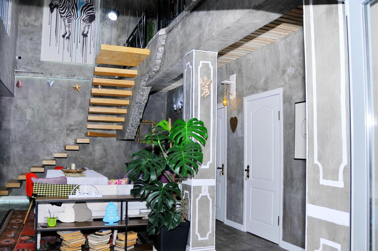 Art House Sweet Home Шимкент Екстериор снимка