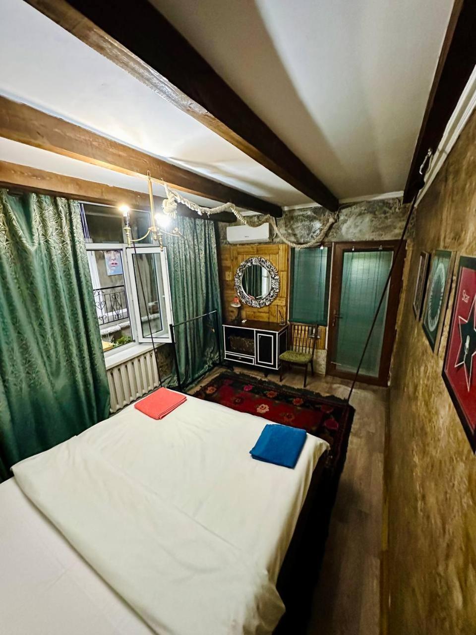 Art House Sweet Home Шимкент Екстериор снимка