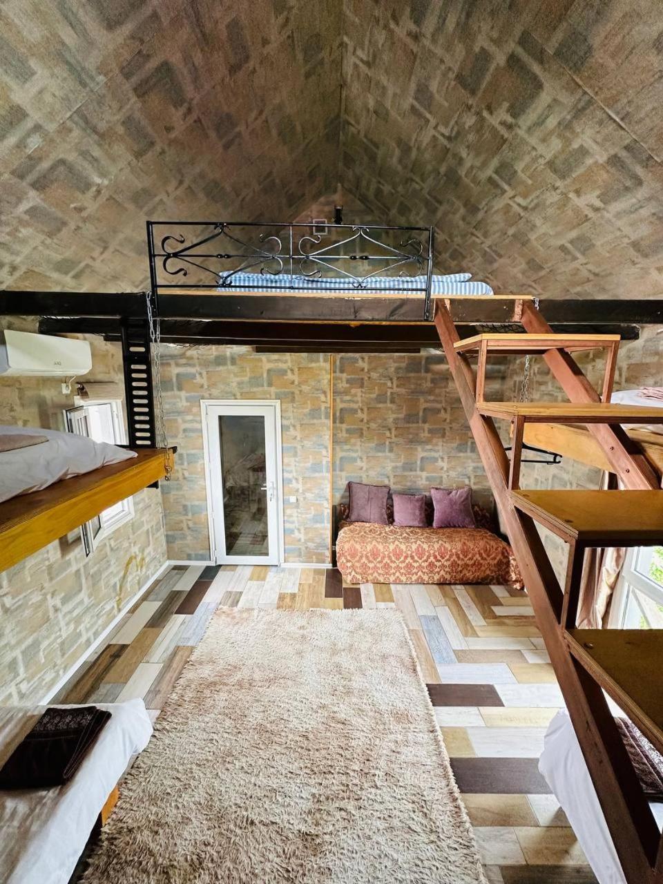 Art House Sweet Home Шимкент Екстериор снимка
